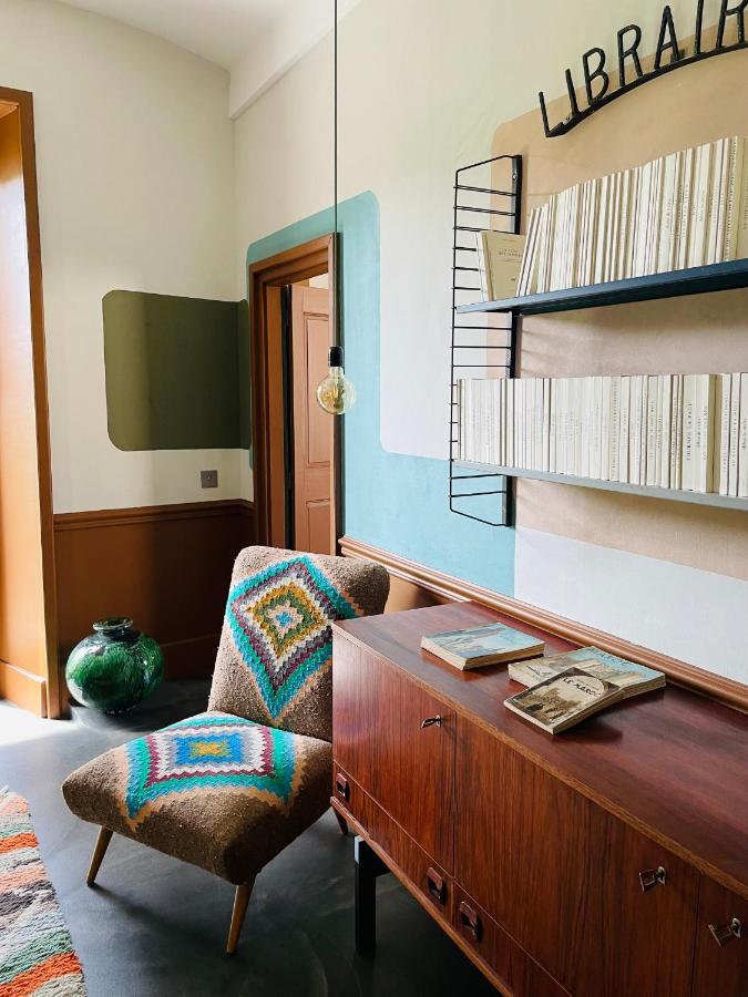 Madame Les Vans - Chambre D'Hotes - Charme Et Design Bed & Breakfast Exterior photo